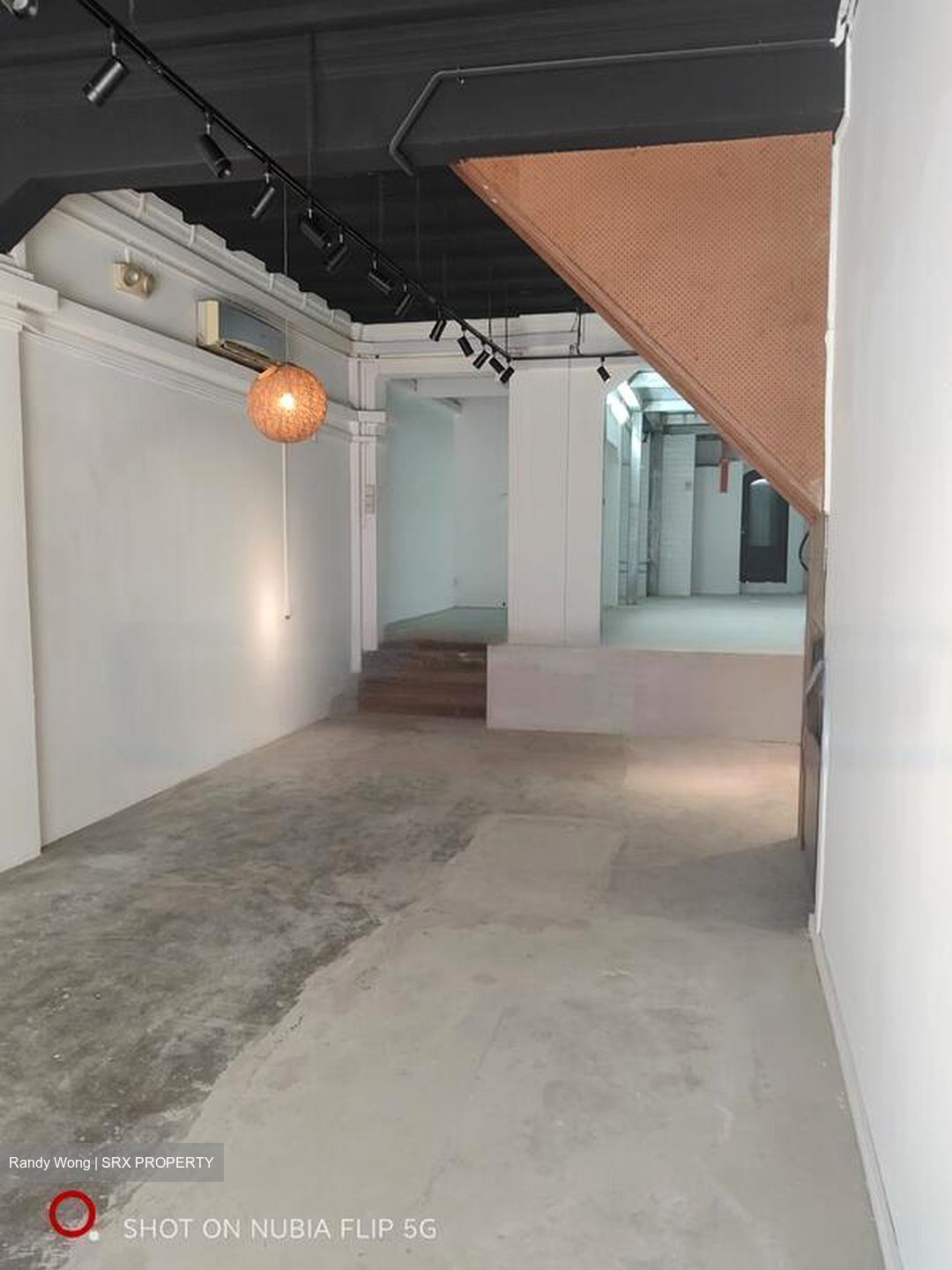 Banda Street (D1), Retail #451349091